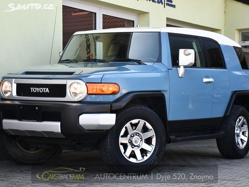Toyota FJ Cruiser, Cruiser 4,0 VVT-i V6 AWD AT